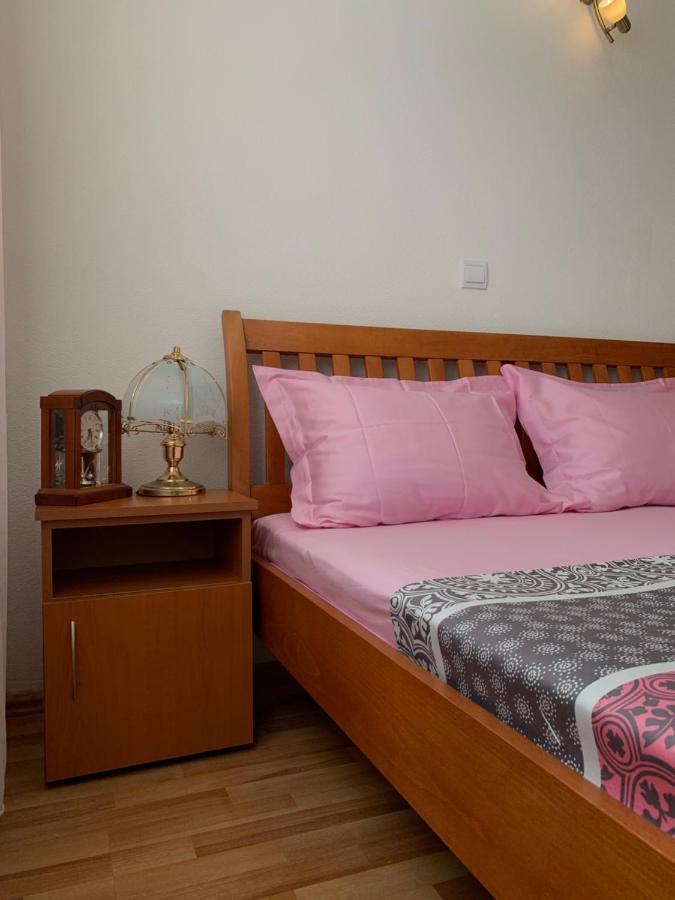 Guest House Nuhii 乌尔齐尼 外观 照片